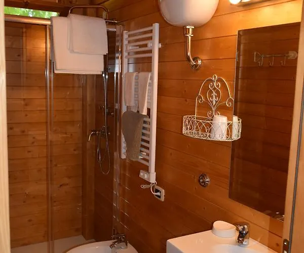 ベッド・アンド・ブレックファスト Il Refolo 3*